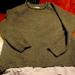 Kids Zara Knit sweater in great condition.